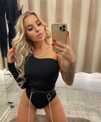 Анкета проститутки Нелли - город Камбарка, 22 года, №927